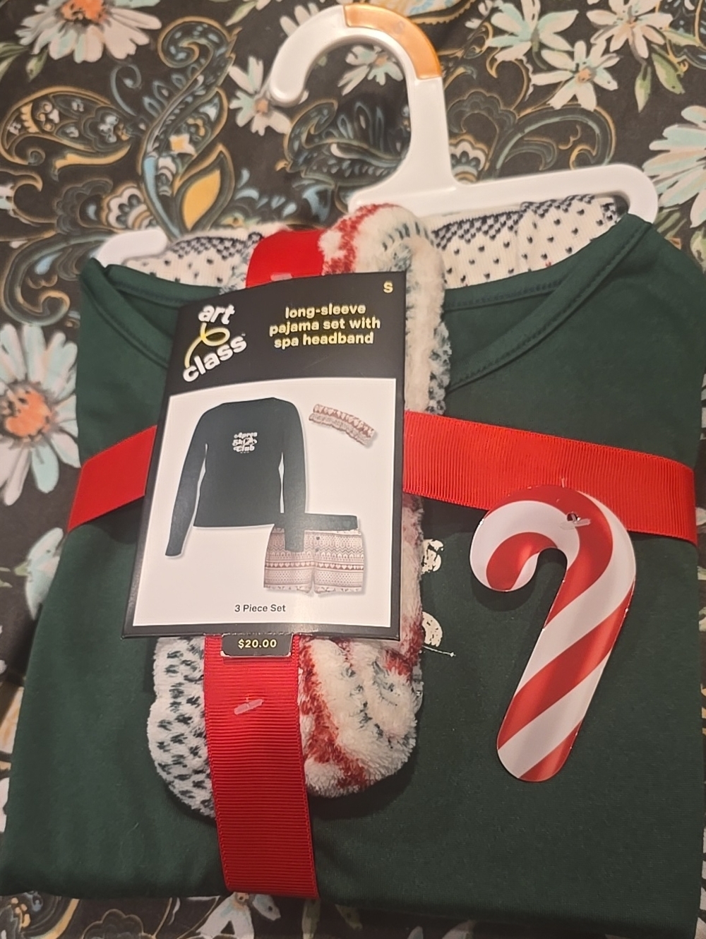 ❤️5/$25 New Art Class Green Long-Sleeve Pajama Set with Spa Headband